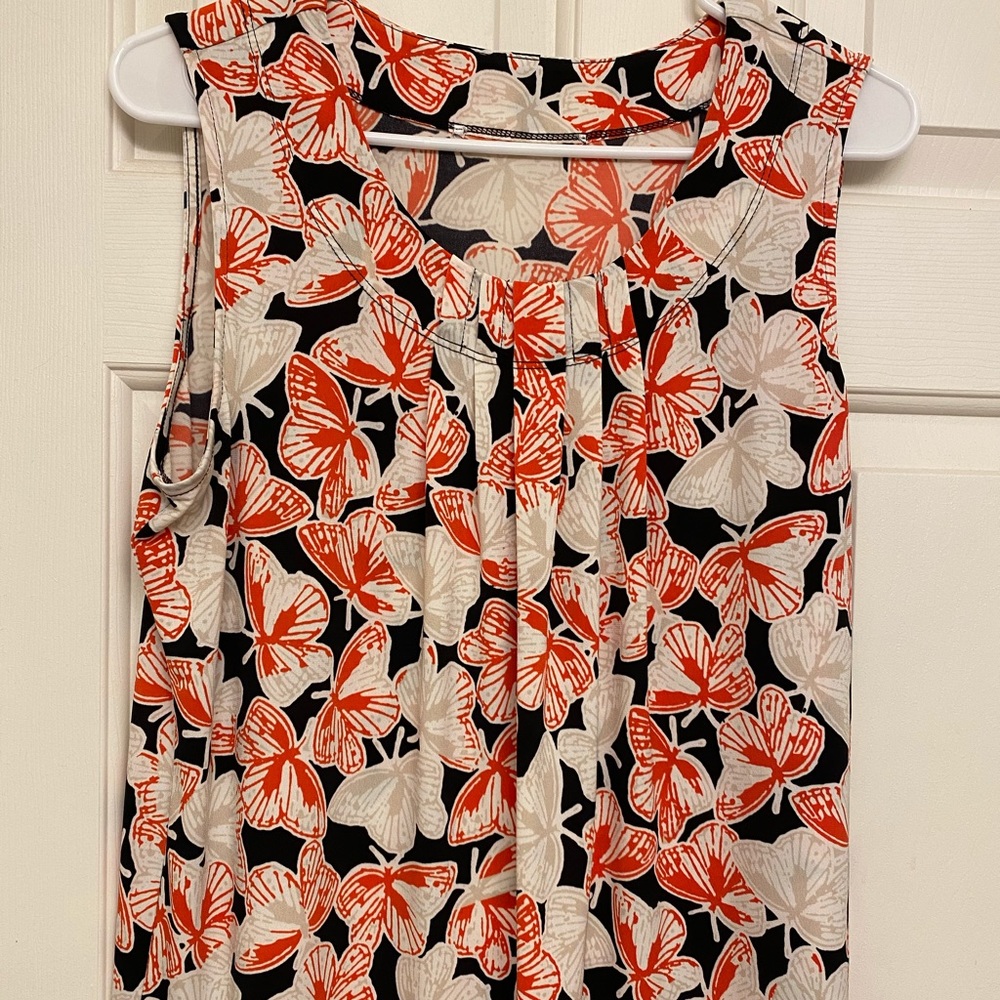 Sleeveless cotton knit scoop neck summer blouse